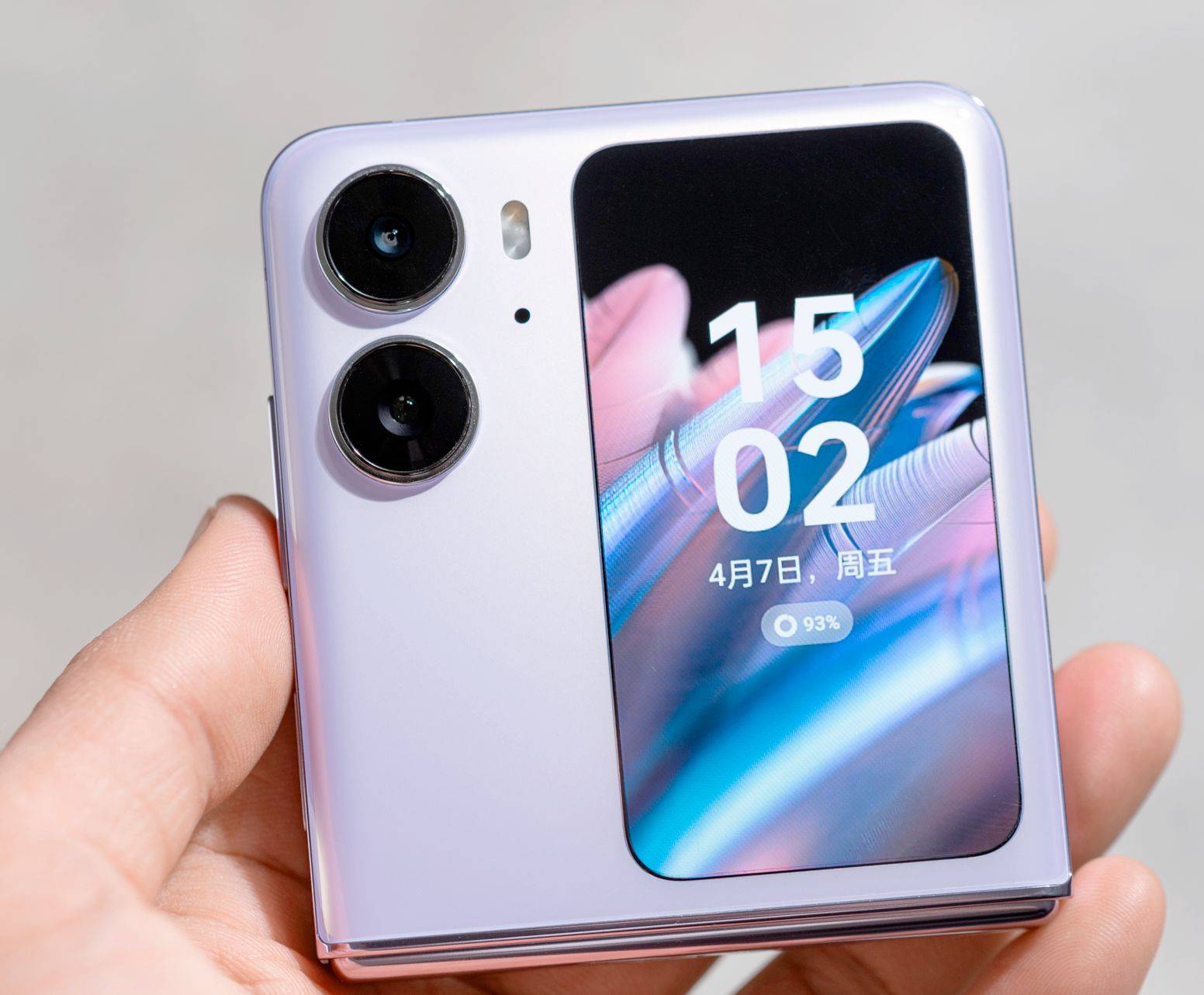 现在各大厂商都抢着做折叠屏手机,华为oppo有话说_技术_mate_配置