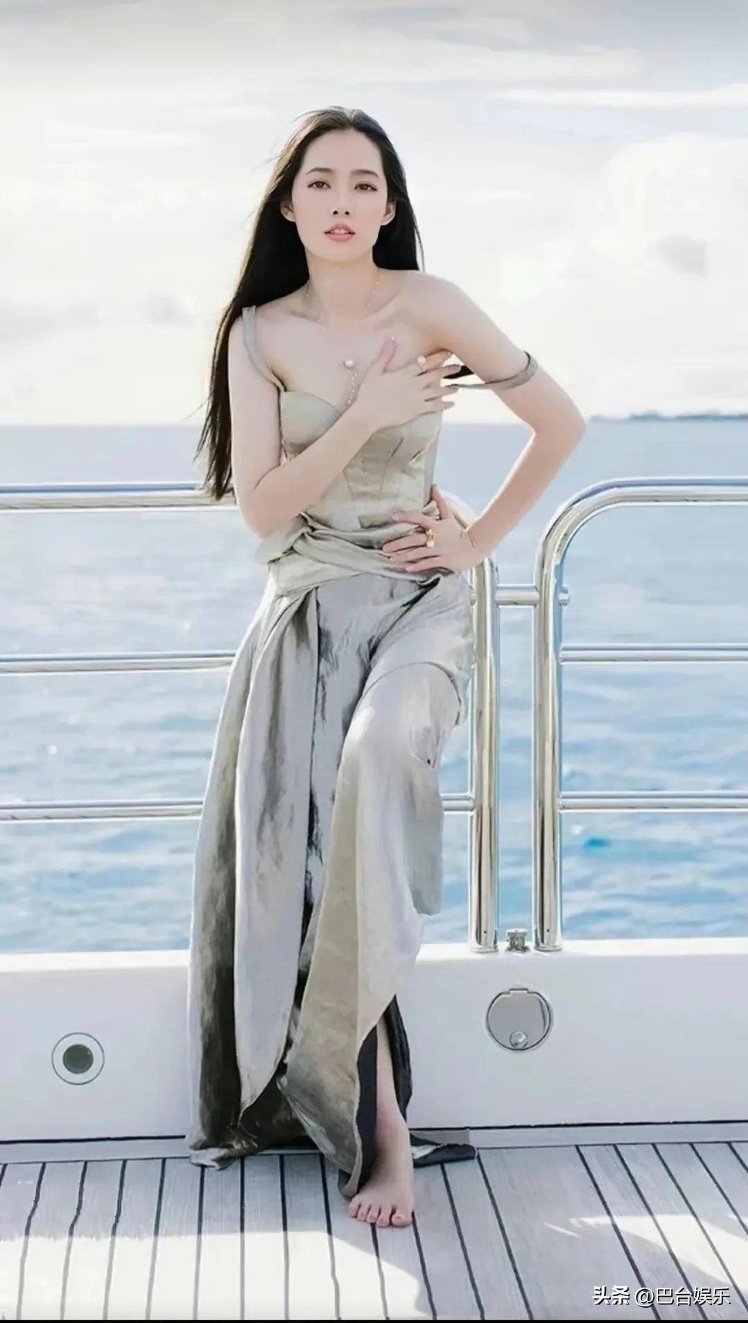 郭碧婷:身材性感狂野,谁看谁迷糊_老铁_明星_图片集