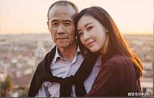 离谱瓜！曝72岁王石和42岁田朴珺分居两年将离婚，已移居日本（组图）