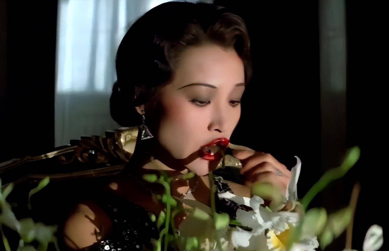 存在即合理,陈冲身上有着和婉容一样的特质.