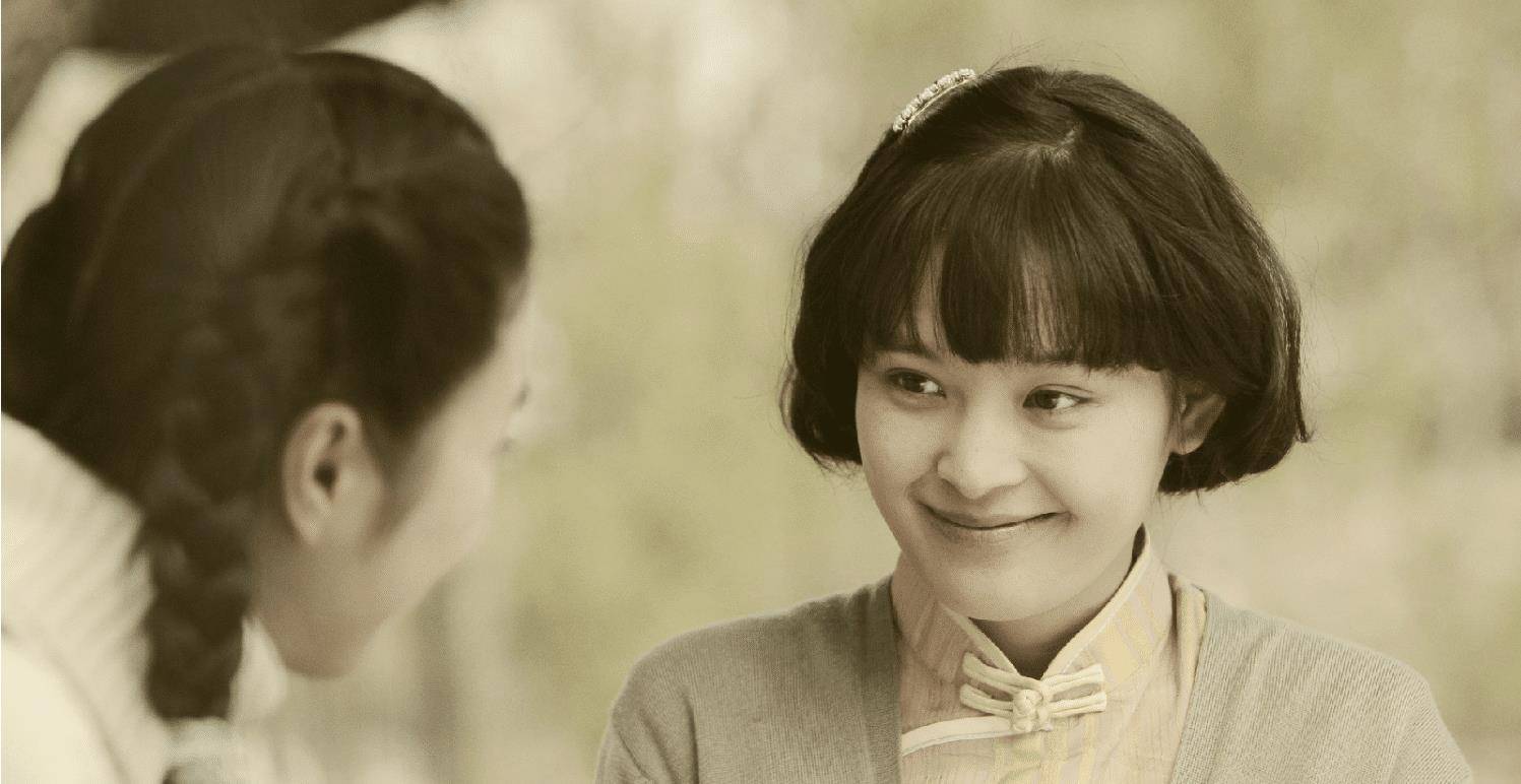 在《狼烟北平》中,马境将杨秋萍饰演为爱国女英雄.