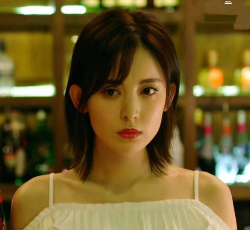 《风暴舞》之所以会有这么低的评分,除了作品本身有着非常多的漏洞