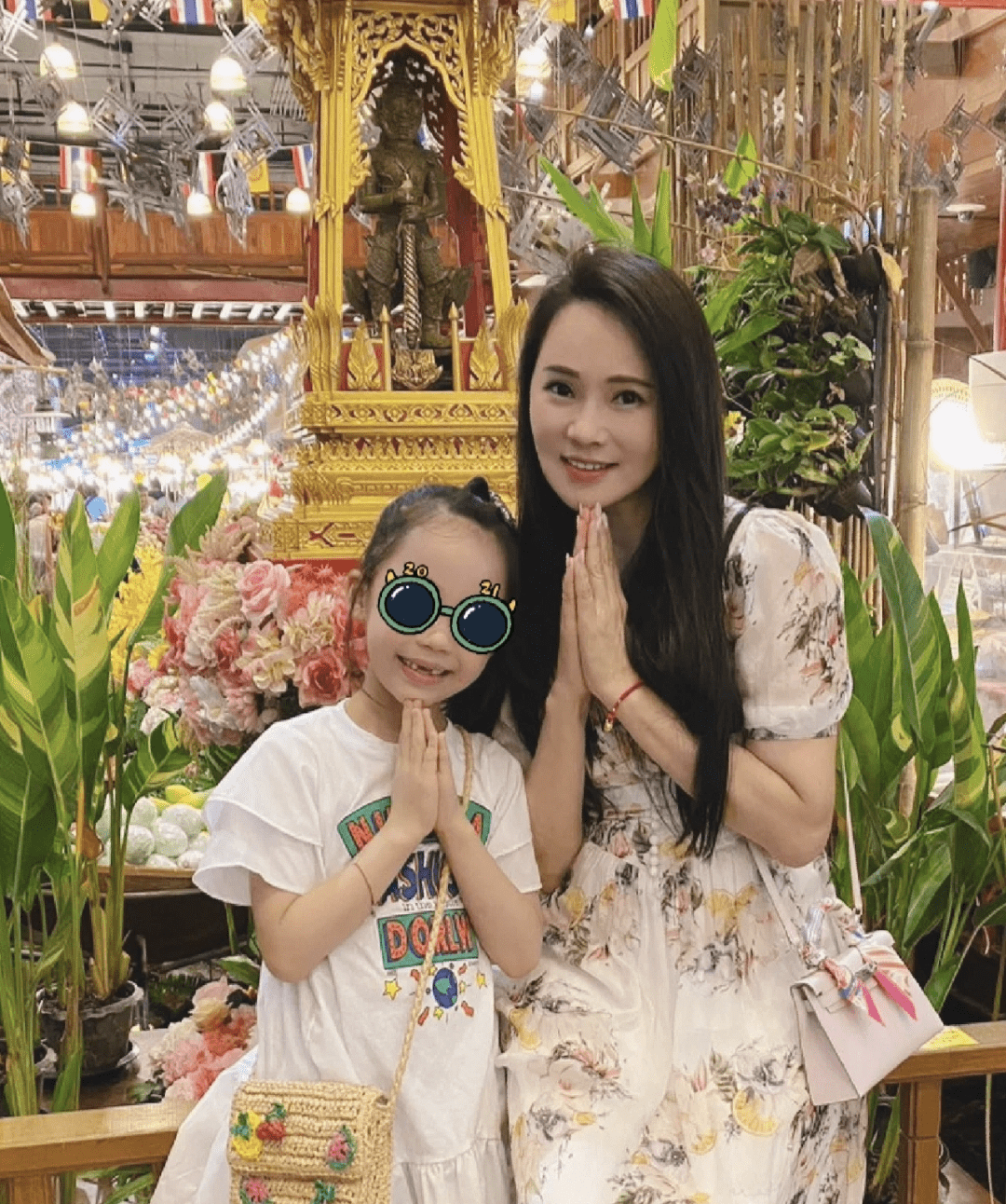 伊能静晒旅行照,意外曝光女儿正脸,6岁小米粒大变样长得像奶奶_秦昊