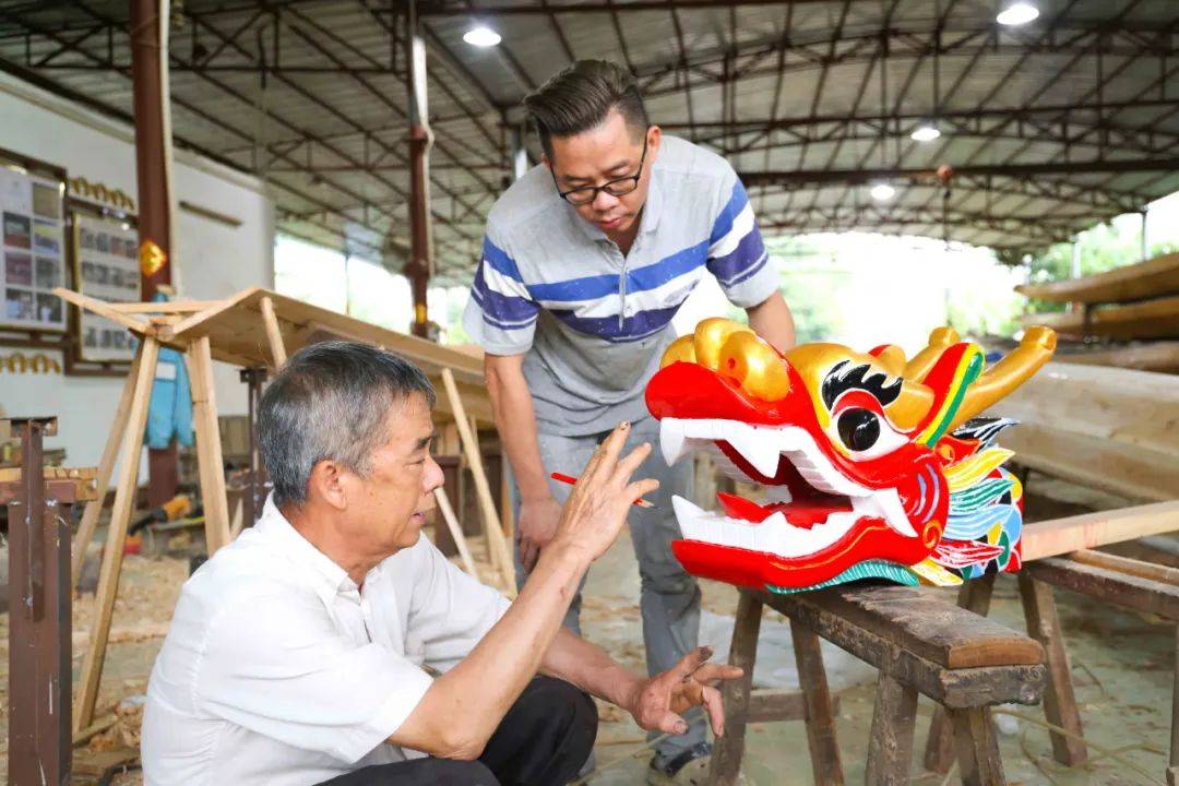 走近非遗|探秘中堂龙舟制作!