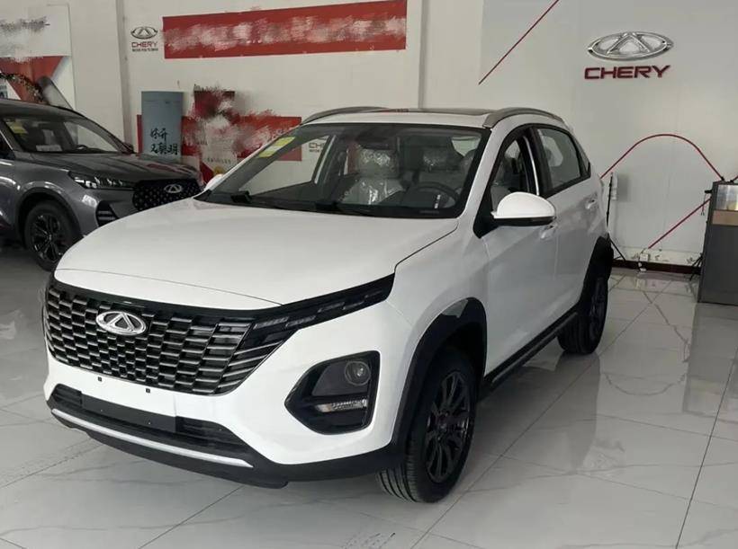 2023款奇瑞瑞虎3x到店,造型更时尚,搭1.