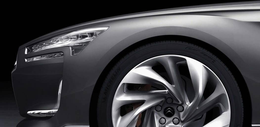 今天说的这款车就是雪铁龙metropolis.