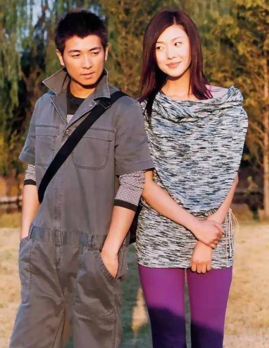 撞脸吴倩莲,身高182嫁165谢晖,"裴佩老师"倪景阳如今过得怎样_因为