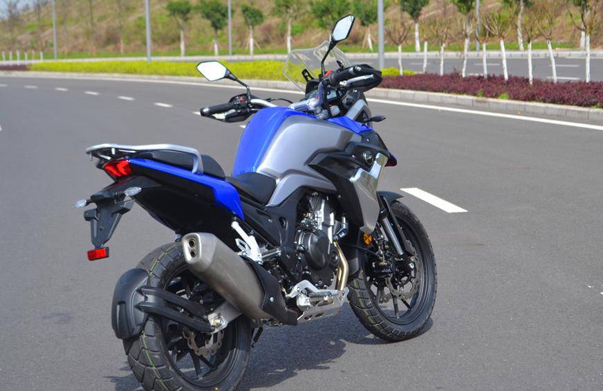 更帅的国产水鸟,配隆鑫引擎马力50匹,质量标榜铃木dl250_搜狐汽车