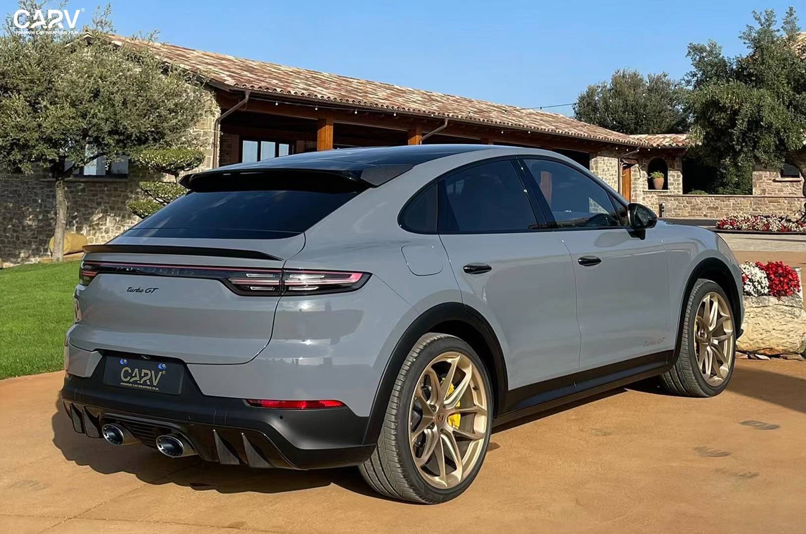 保时捷卡宴卡孚改色膜白金保时捷极地灰,经典有腔调,好看有质感_搜狐