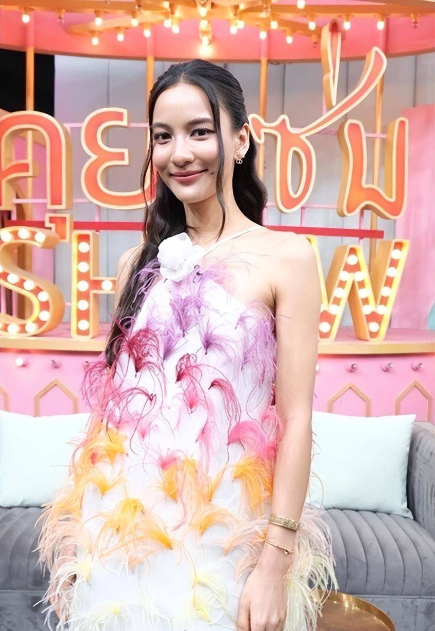 泰星green谈与明星男友thanwa的分手原因_开心_习惯_妈妈