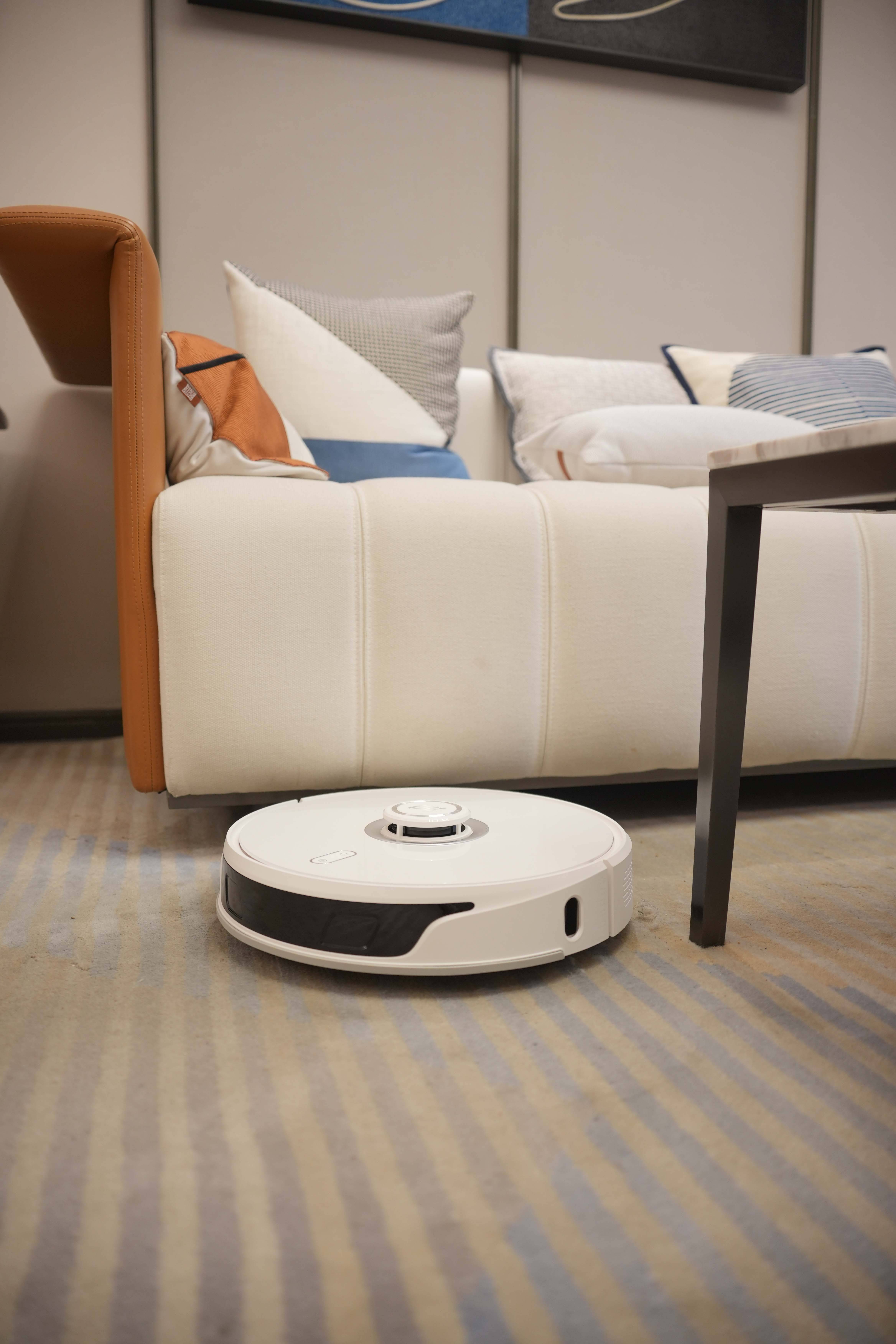 【智能家居】让扫地机器人成为你的智能家居助手,让生活更便捷_橙色_