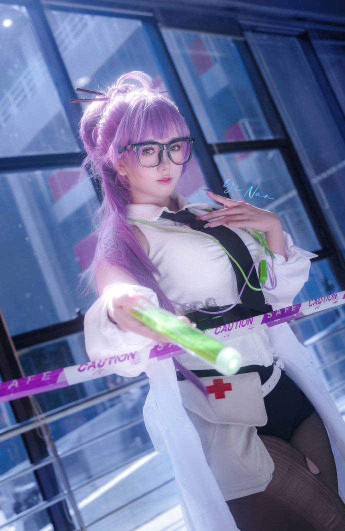 cos:nikke胜利女神艾瑟儿cosplay正片15p-亦南南南_伊喵_白嫖_部落