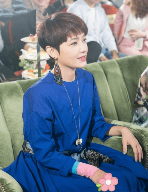 46岁的范晓萱:讨厌自己的成名曲,她的世界没有婚姻,没有孩子_周俊伟