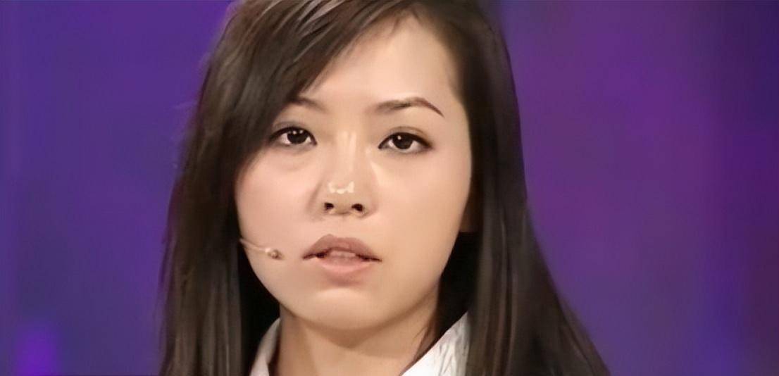 张靓颖:与冯轲相爱15年,被骗走6亿身家,离婚4年后二人天差地别_父亲