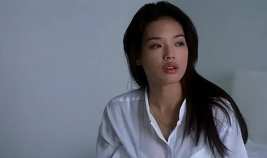 舒淇:用一生治愈童年,40岁嫁冯德伦,她是怎样完成自救的?