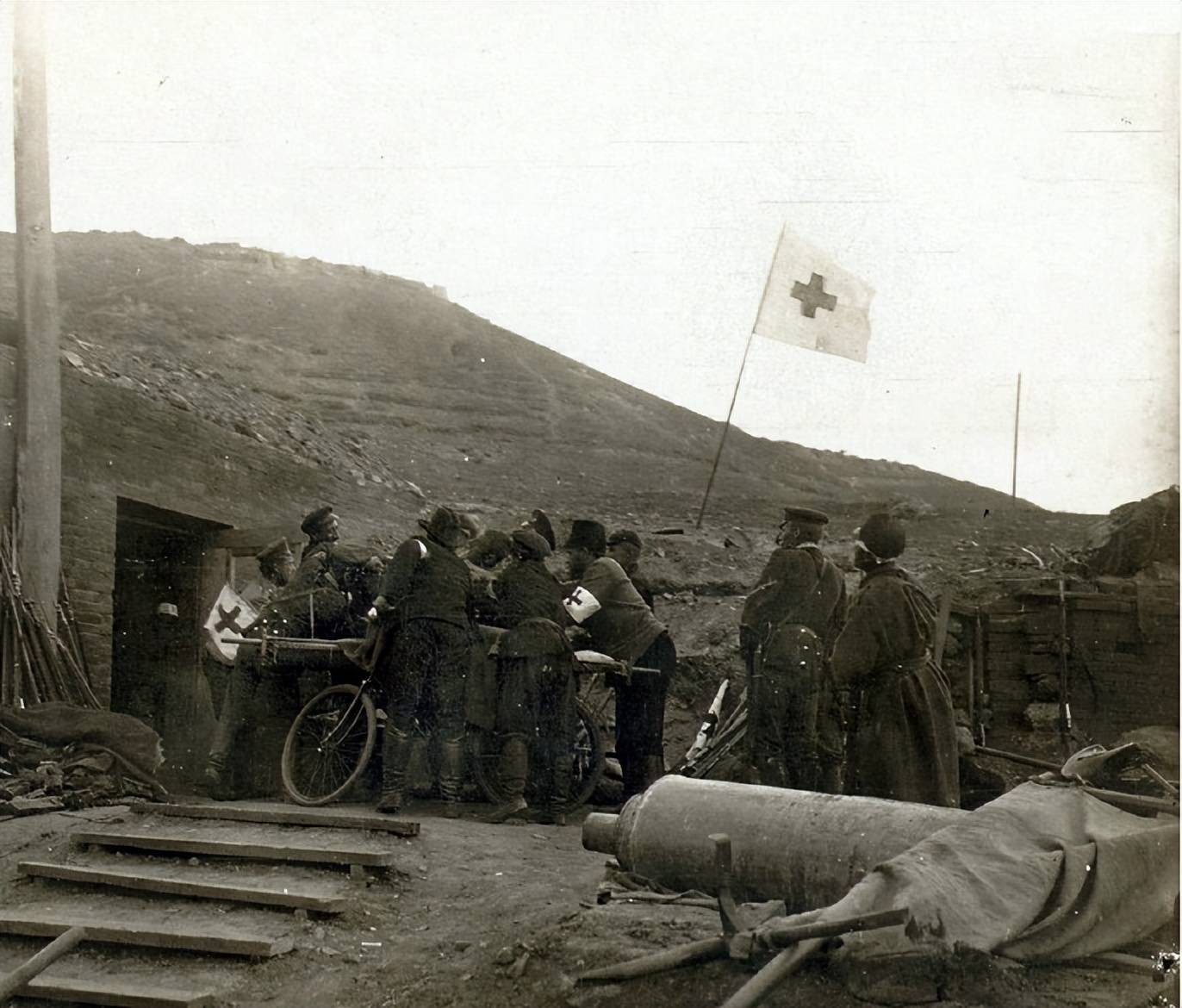 老照片:1904年的日俄战争,俄国人惨败,损失严重_旅顺_东北_日本