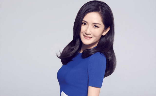 谢娜钱多活少,主持被陈嘉桦取代,不是芒果心疼她而是担心闹笑话_节目