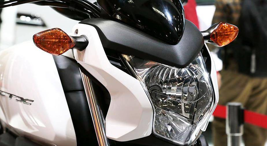 座高仅为720mm,最小离地间隙为130mmctx700n车身长宽高尺寸分别为2255