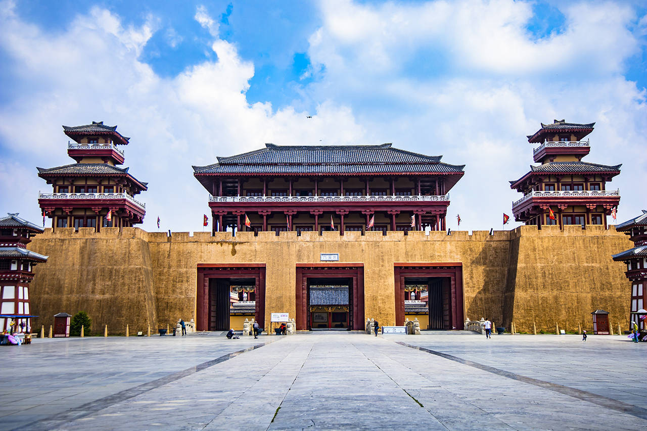 【鹿門寺國家森林公園】1992年被國家林業部門批准為