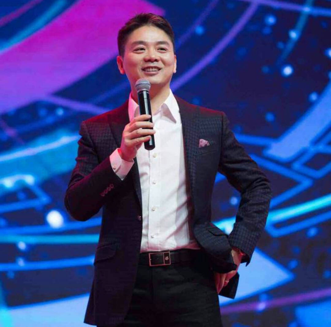 京东大佬突然退休,侧面曝出刘强东的秘密_徐雷_员工_临时工