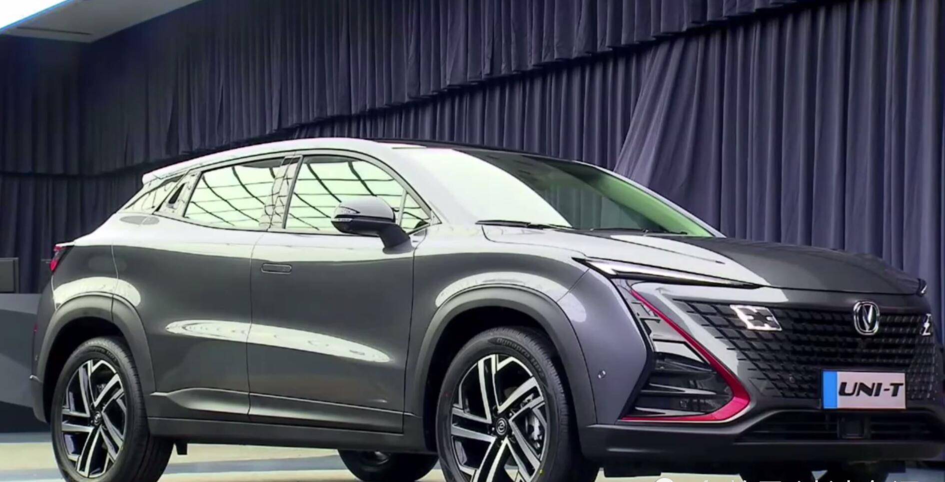 长安uni-t正式发布,内饰公布,预计3月左右上市_搜狐汽车_搜狐网