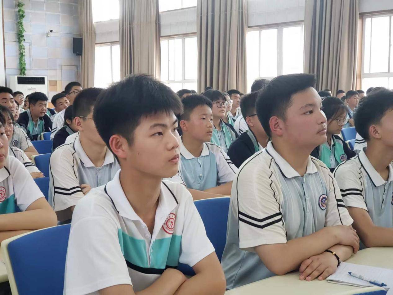 濮阳市第五中学召开第二十届学生会代表大会_工作_孟德华_服务
