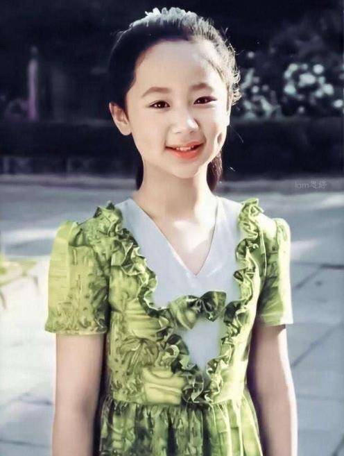 7位童星今昔大对比,张子枫杨紫从小红到大,他却因长残无戏可拍_孟智超