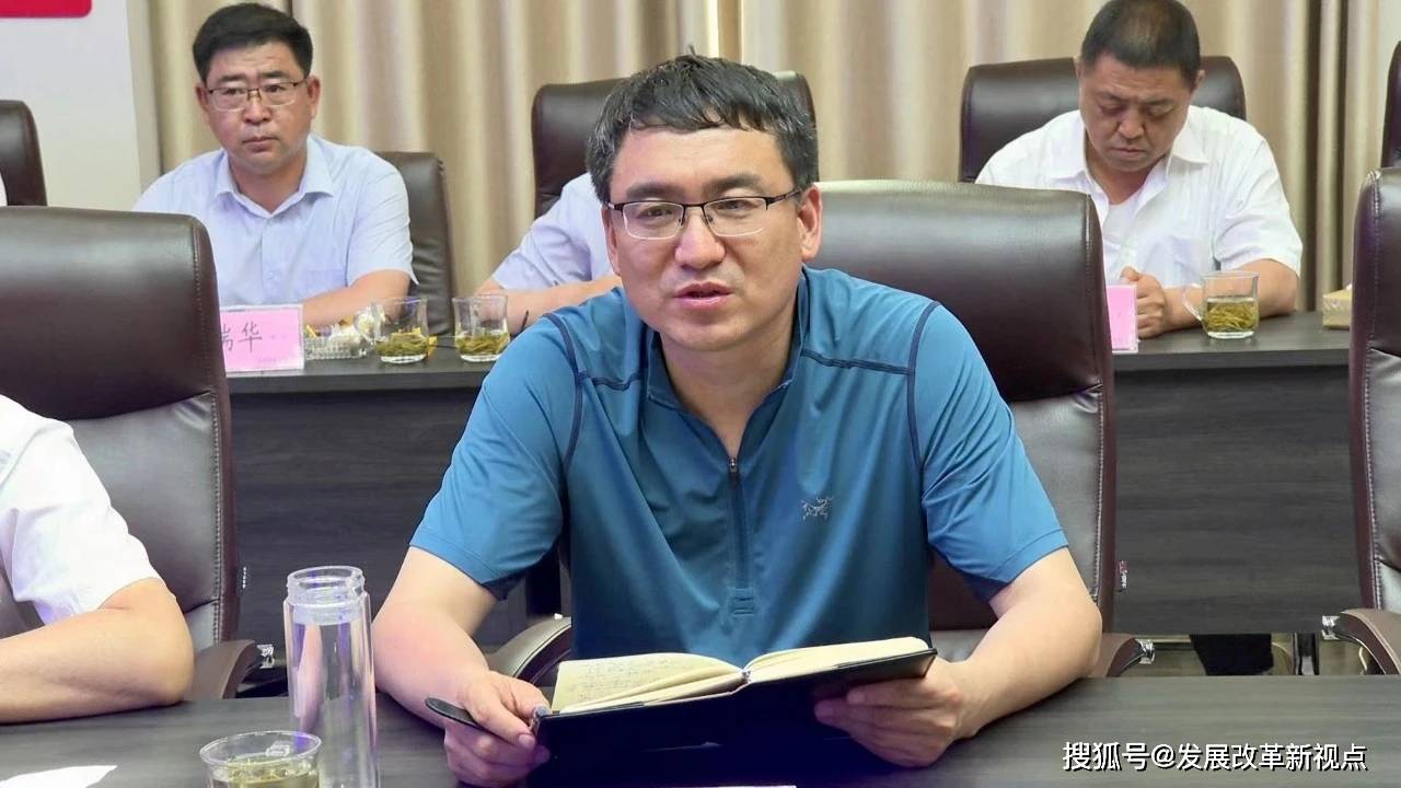 山西左权县委书记石勇赴安徽省凤阳县凤砂集团考察调研_项目_石英砂