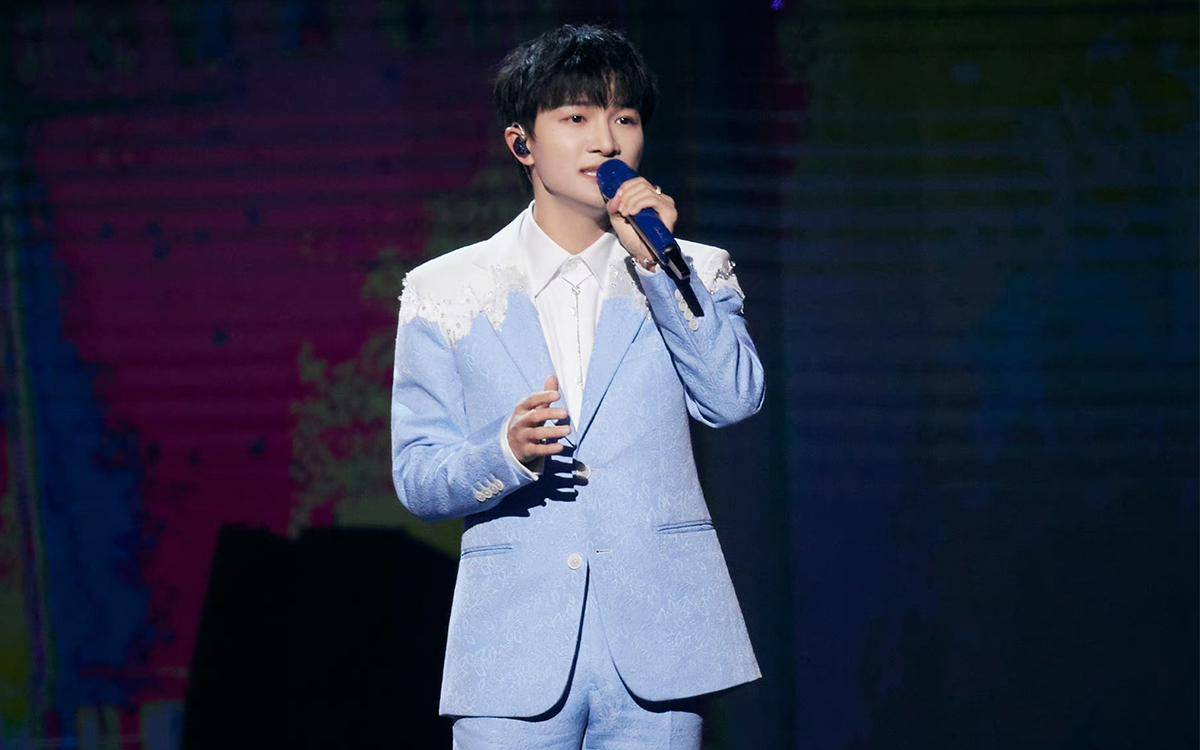 电视五一晚会:任姐姐龙洋撑场,张杰slay全场,媒体点赞周深_舞台_歌曲