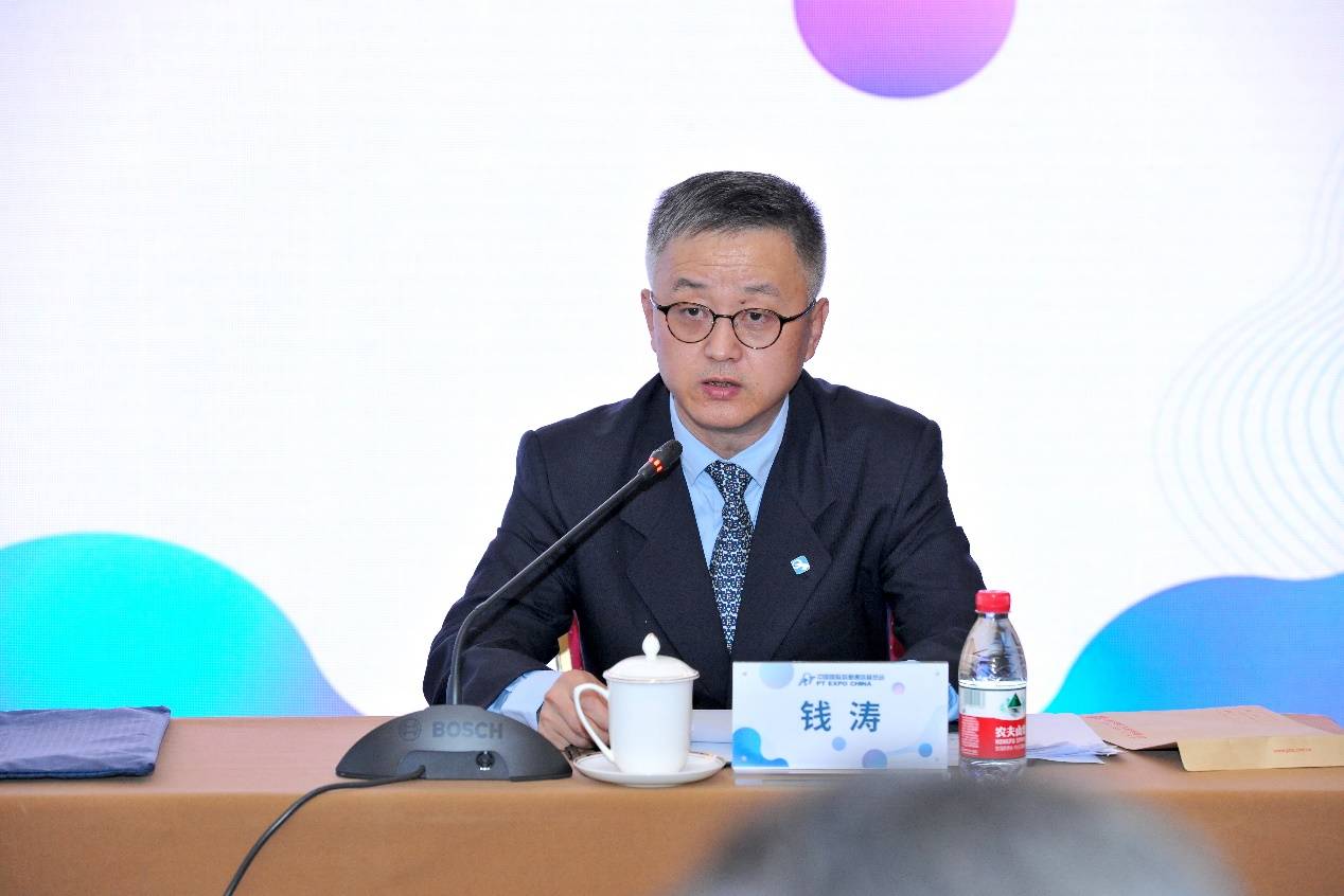 工业和信息化部信息通信发展司副司长赵策5月18日,"第31届中国国际