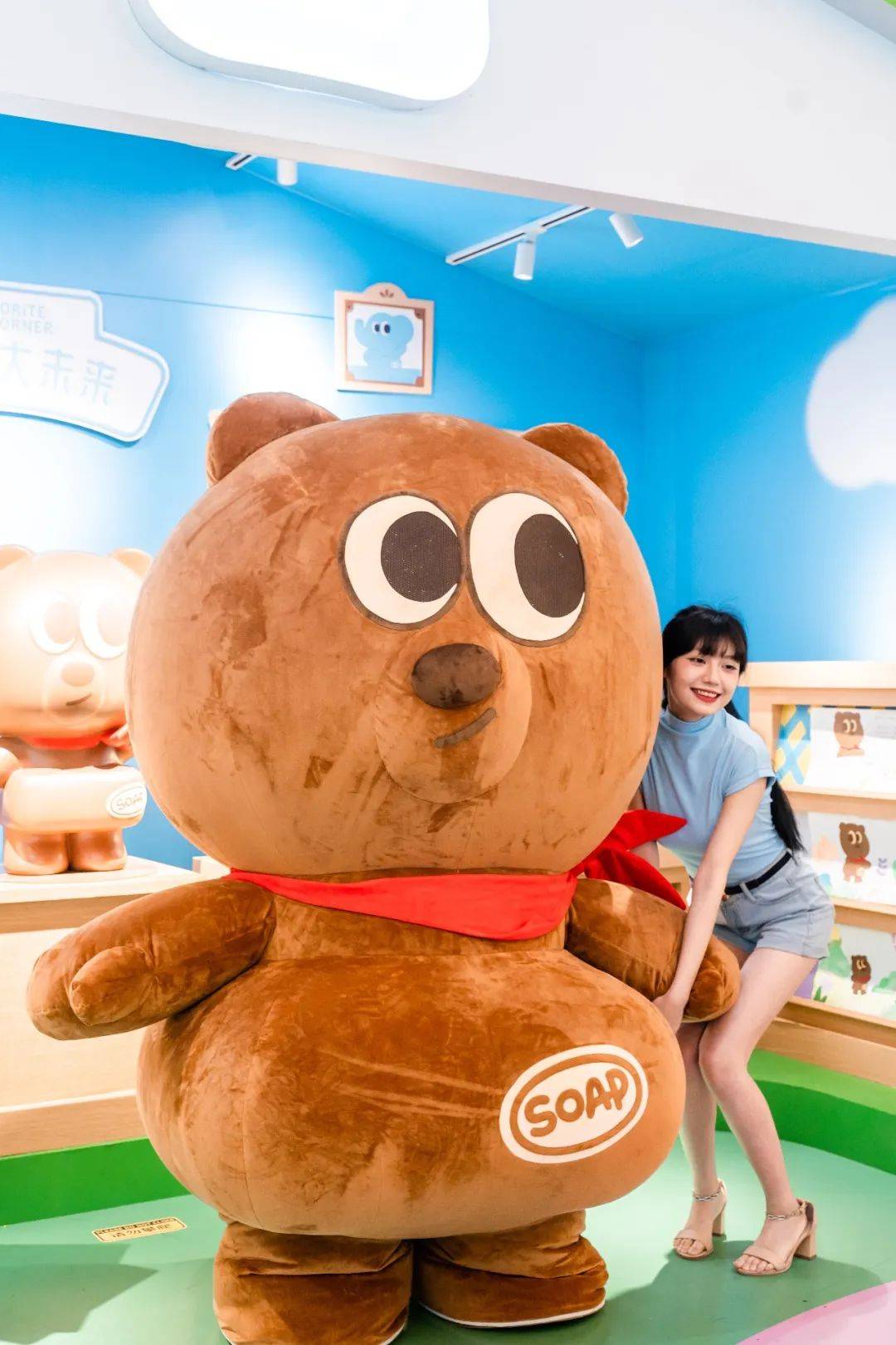 咖啡屋2这,这谁能挺得住啊,吐司狗真的是要在这个五一萌翻所有人吧!