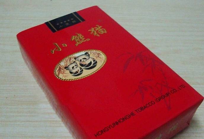 四,小熊猫(软珍品出口)28元/包,专供出口,有点以前低焦油的硬中感觉