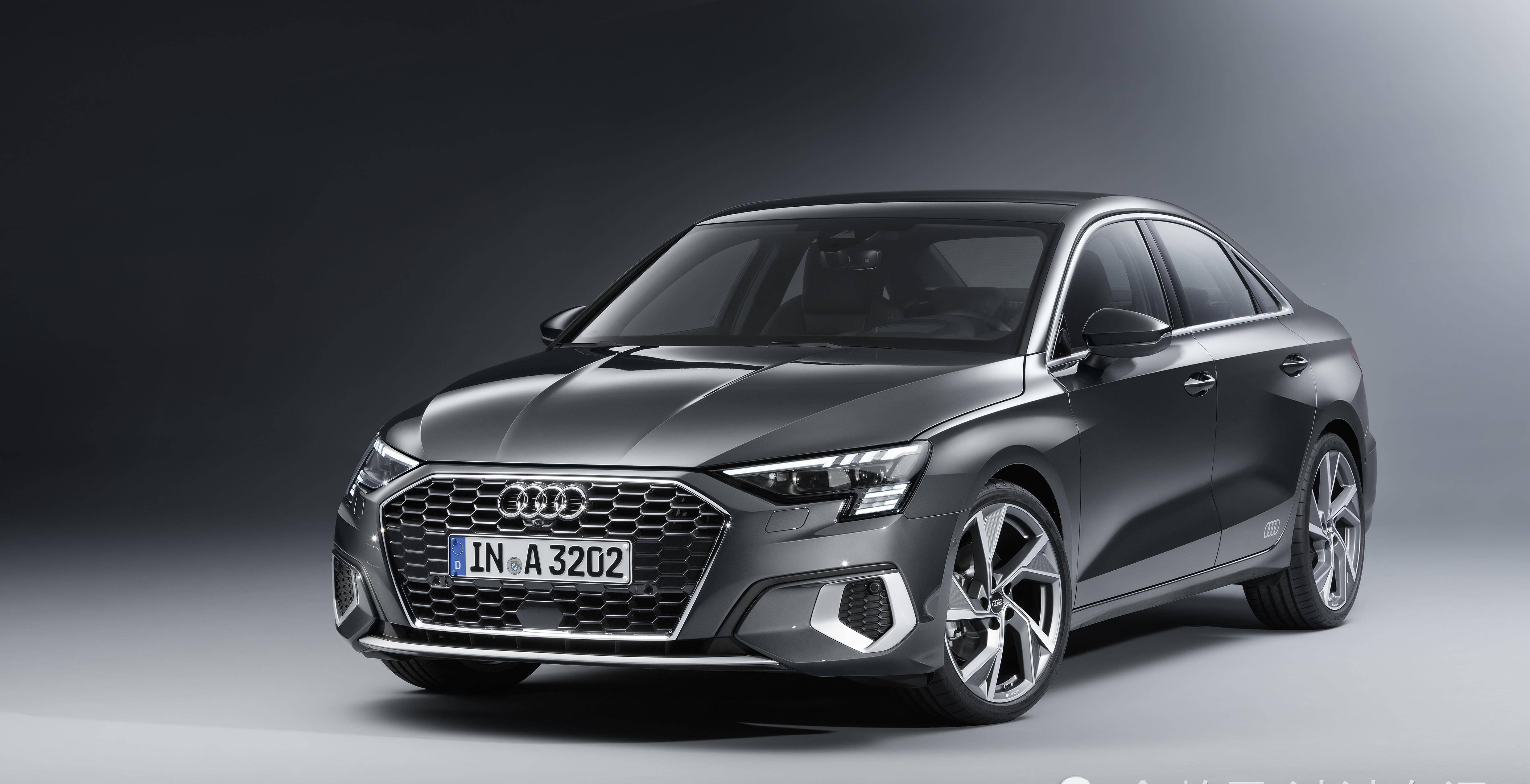 全新奥迪a3三厢版车型官图发布,采用了很年轻化的外观设计_搜狐汽车