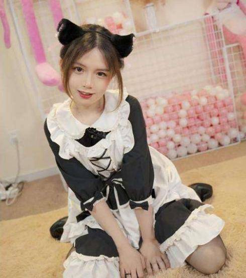 帅哥帅起来哪怕是"女仆装"也hold得住,可别被动漫带歪,何况动漫里