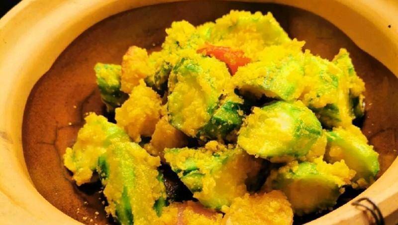 嫩葱油白月贝,墨鱼汁葱烧牛肋,咸蛋黄啫丝瓜_备用_大葱_洋葱