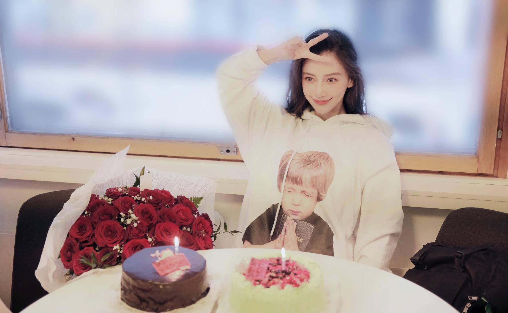 杨幂,杨颖baby三月行程公开!看到其中那4个字,确定没写错?