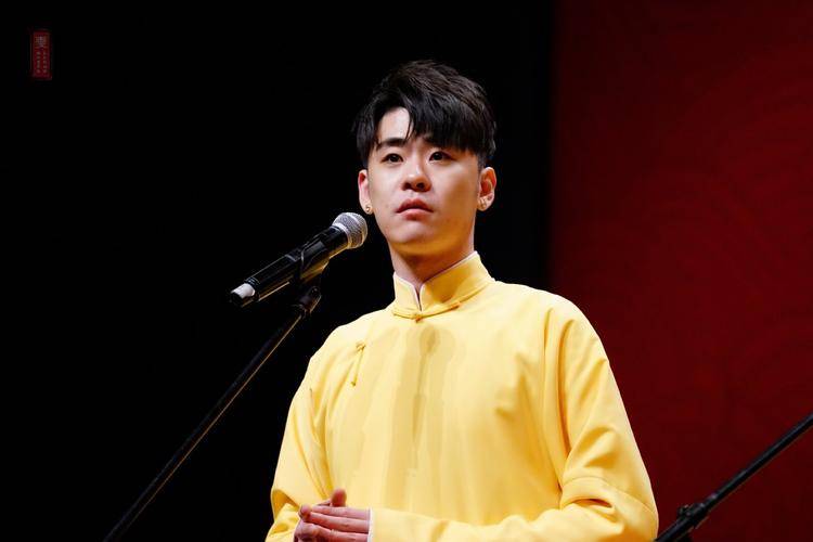 这一晚,狂妄自大的张云雷,终于付出了惨痛的代价_郭德纲_表演_相声