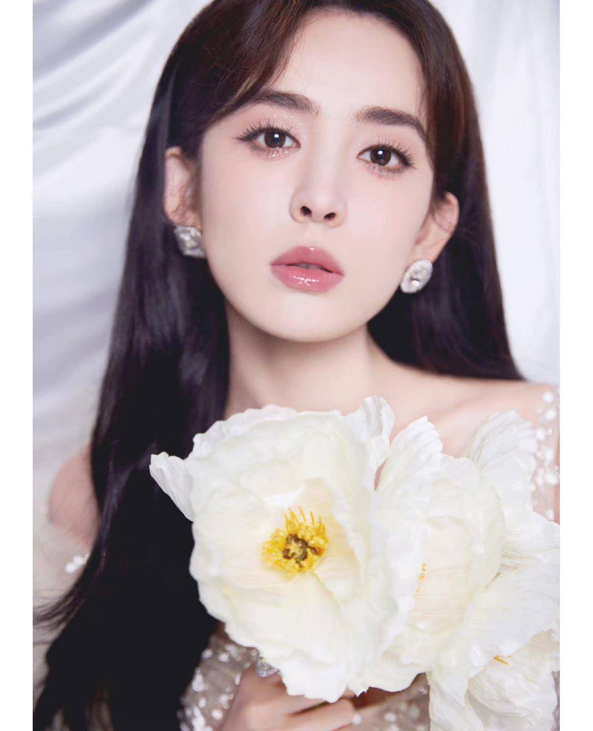 《恋恋红尘》官宣,女主是古力娜扎男主是和赵露思合作过的他?