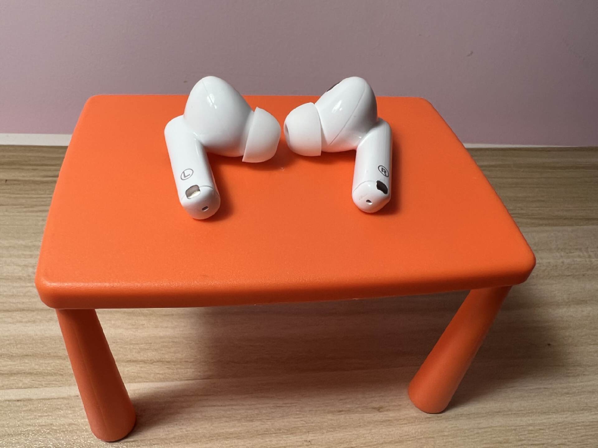 1?漫步者lolli pro2深度体验_airpods_充电_白色