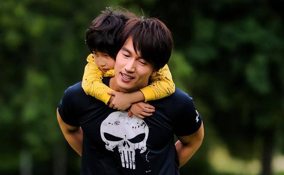 45岁的言承旭依旧少年感十足,网友:道明寺回来了_时候_照片_年龄