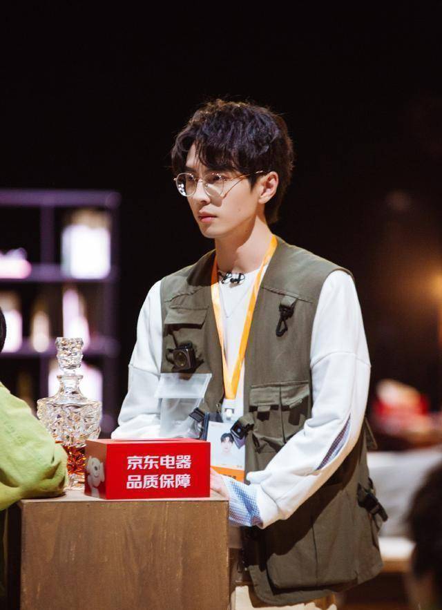 《明星大侦探7》爆笑侦探搭档:大张伟介绍了6遍蒲熠星!