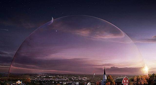 《穹顶之下》一个从天而降透明玻璃罩下的人类生存