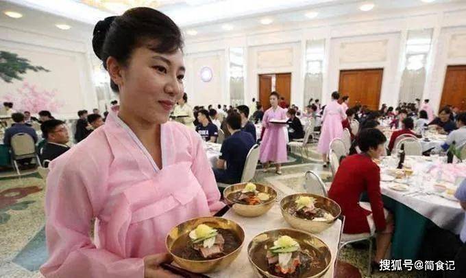 “朝鲜”神秘的朝鲜，一日三餐都吃什么？看完才知道，与我们想象的不一样