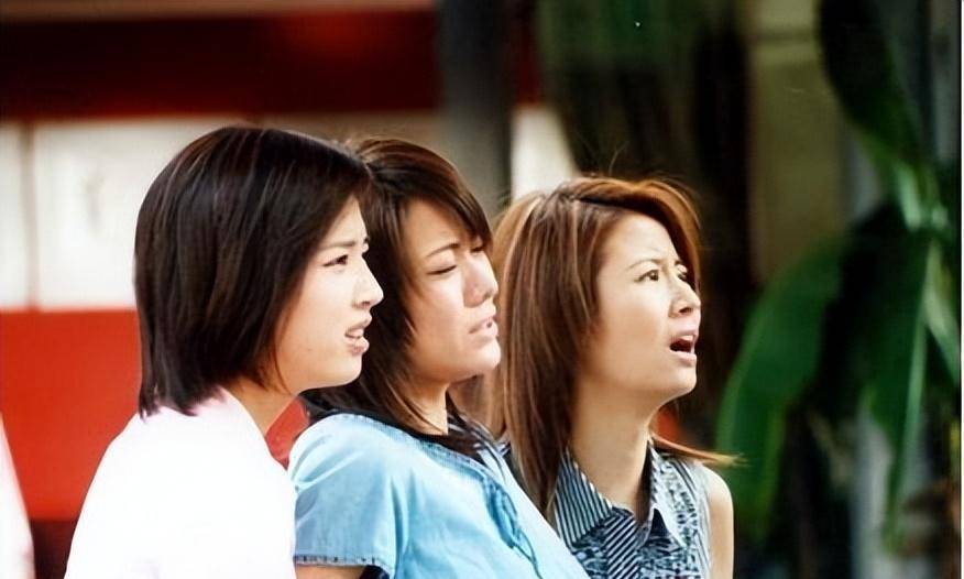 剧中的几位女演员林心如,曾黎,姜华,颜值都非常高各有气质.