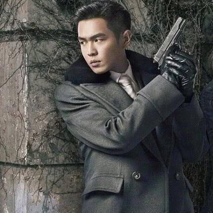 《麻雀2》陈山冒名顶替肖正国的原因,张若昀一人分饰两角_剧中_观众