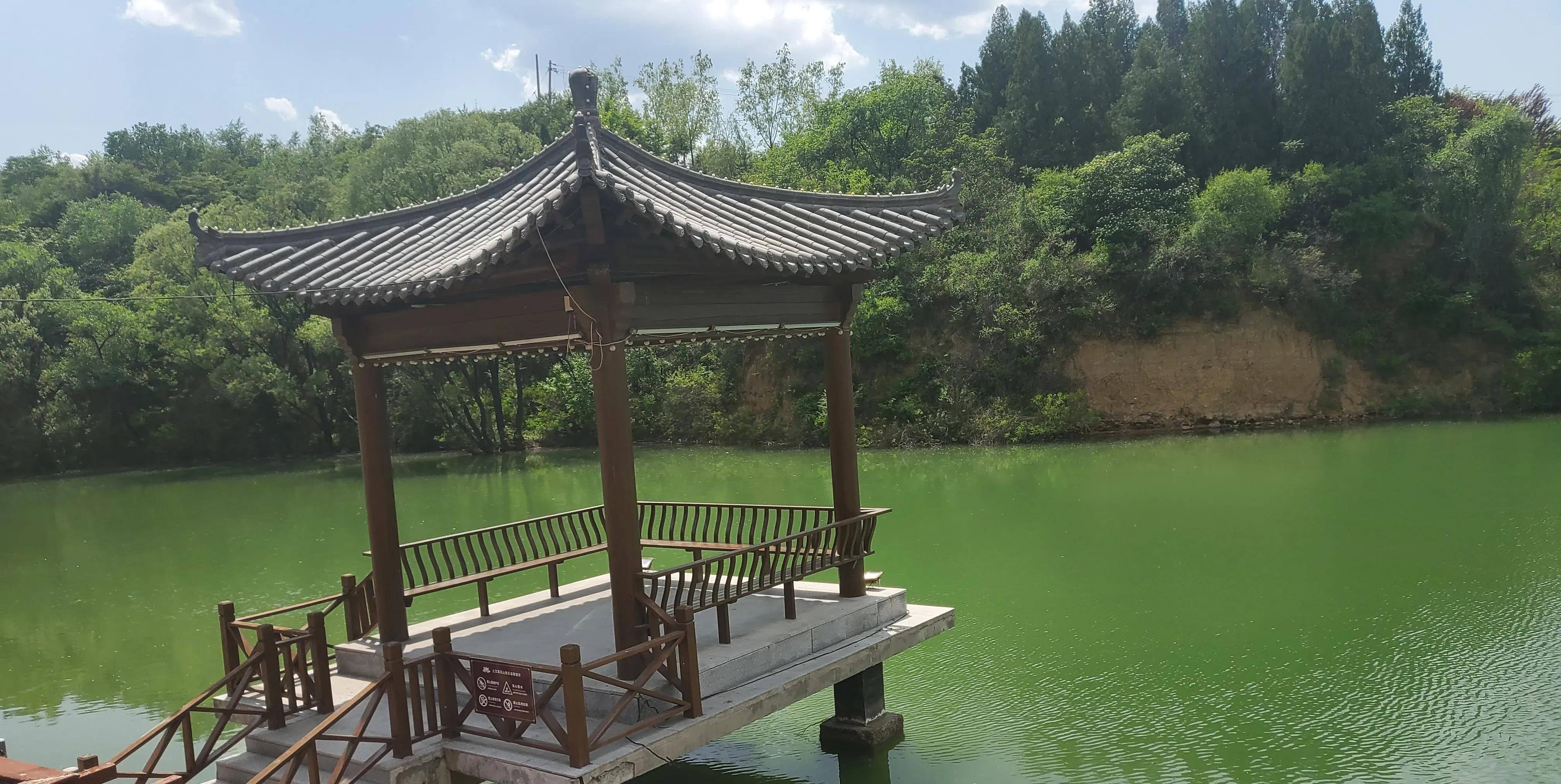 避暑好去处,平定莲花山景区,一个来了就不想走的地方_白云_因为_流水