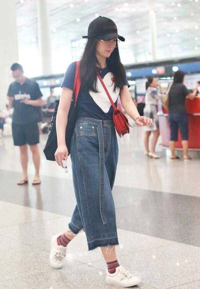 "晴格格"王艳哪像京城阔太?