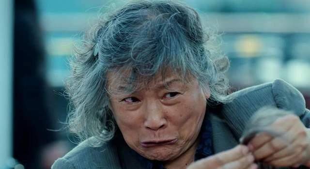 然而胡雪娥一家的悲剧,表面上看似是沈广军坐牢引起