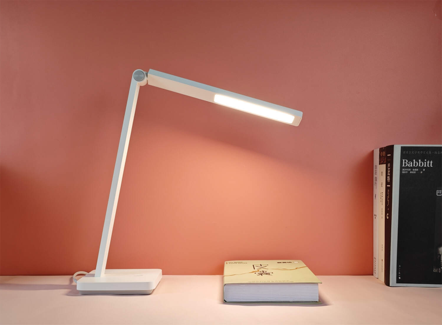 小米桌面好物,米家台灯lite开箱体验,配置三档调光 多角度调节_亮度