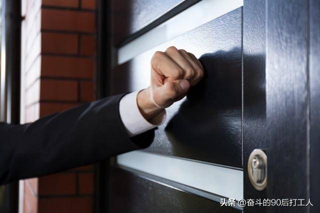 敲门的拟声词 来自搜狐网